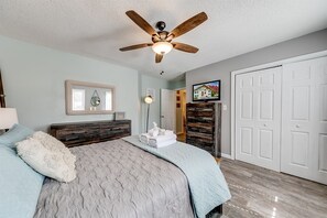 1 sovrum, skrivbord, strykjärn/strykbräda och gratis wi-fi