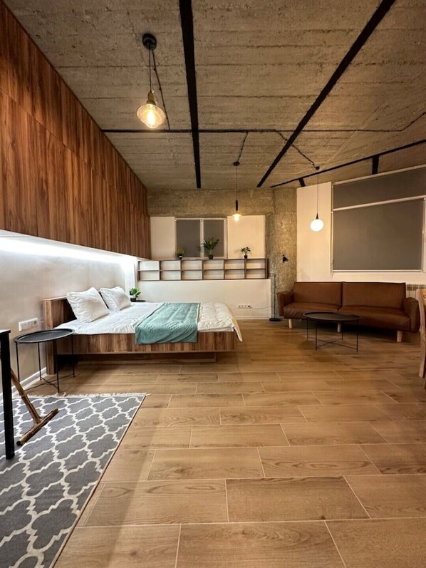 1 bedroom, desk, iron/ironing board, free WiFi - Freedom square N4 Apartment (Rustaveli Avenue) (T'bilisi)