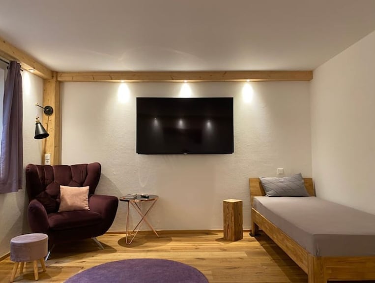Neurenovierte 60m2 Fewo Xaverl Zw. Stadt&bergen - Holzkirchen