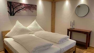 1 Schlafzimmer, Schreibtisch, Bügeleisen/Bügelbrett, kostenloses WLAN