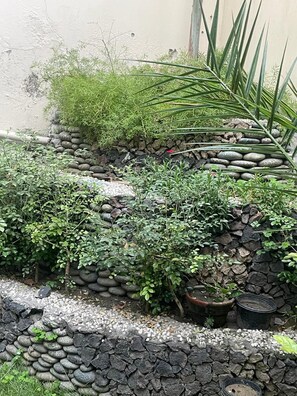 Property grounds - Warraich Villa gt Raod Gujrat Entire (Gujrat)