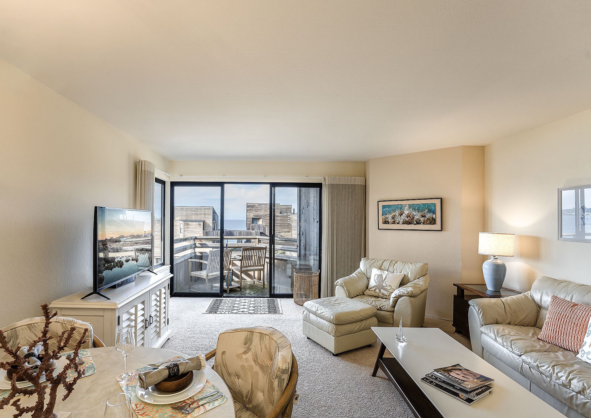 Télévision, table de tennis de table