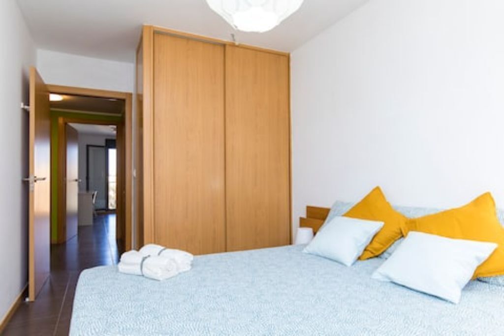 3 Schlafzimmer, Schreibtisch, Bügeleisen/Bügelbrett, kostenloses WLAN