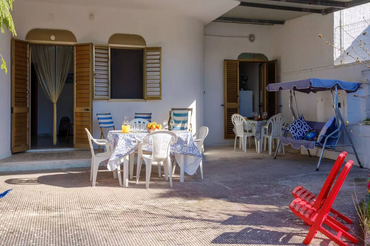 Casa, 2 habitaciones, con acceso para personas discapacitadas, para fumadores | Restaurante al aire libre
