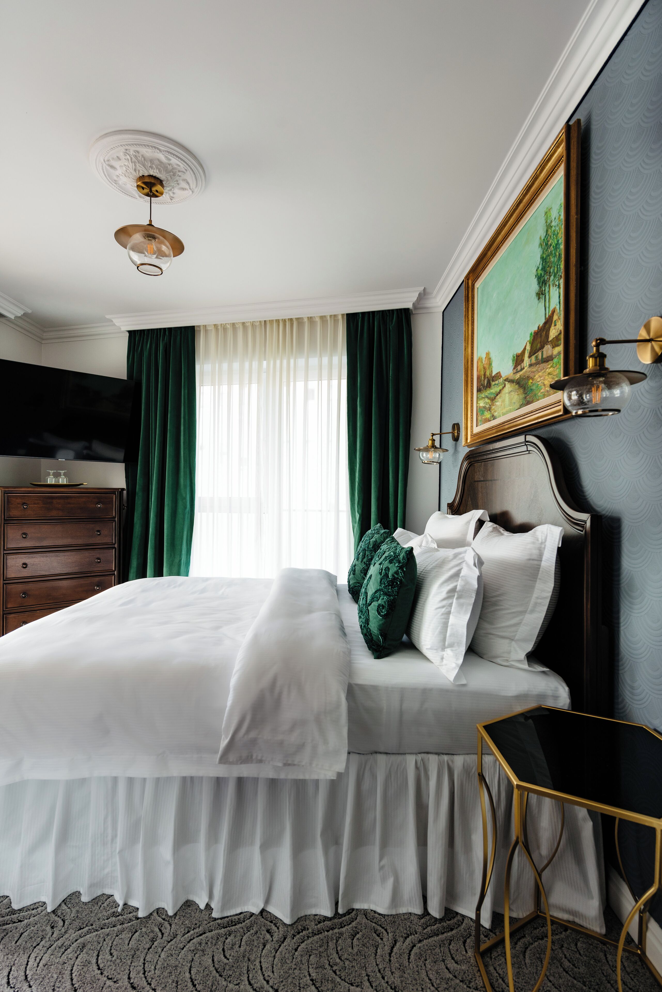 Kahden hengen premier-huone | Egyptinpuuvillaiset lakanat, ylelliset vuodevaatteet, minibaari