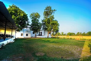 Restaurant - Jawai Sanderao Farms (Sumerpur)