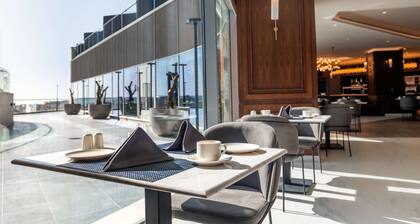 Radisson Blu Hotel, Amman Galleria Mall