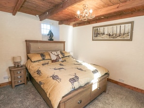 2 habitaciones, decoración personalizada y muebles diferentes 