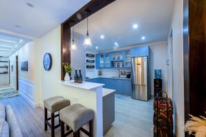 Interior - Cozy 4 Bedroom Family Sized Apartment in Parklands . 5 Minutes to Nairobi CBD! (Nairobi)