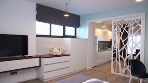 Room - ResHome (Focsani)