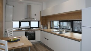 Apartment | Private kitchen - ResHome (Focsani)
