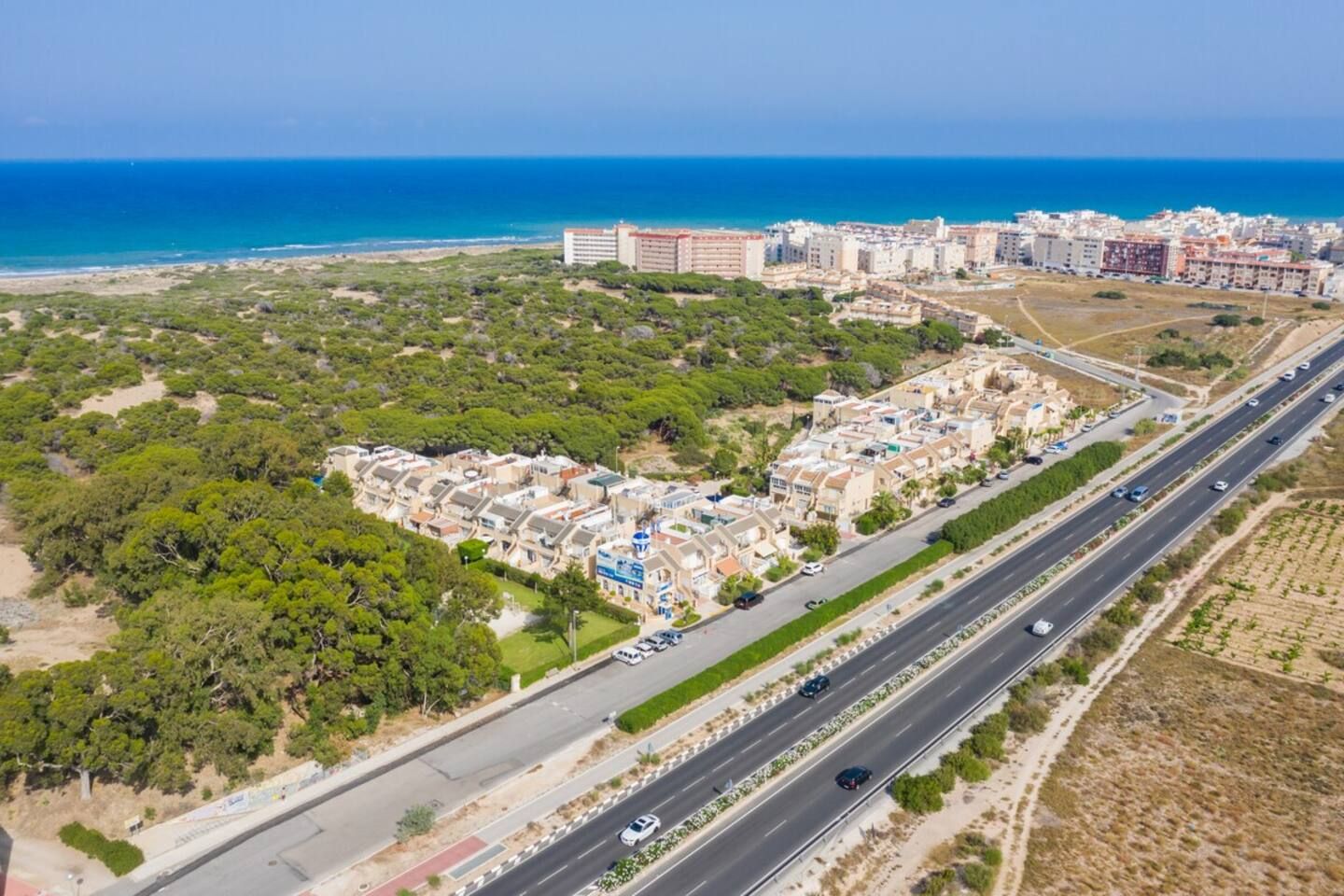 منظر من الجو على ارتفاع عالٍ