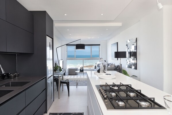 Apartment (2 Bedrooms) | Interior - Blouberg Heights 406 (Cape Town)