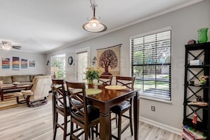 Huis, 3 slaapkamers | Dineren