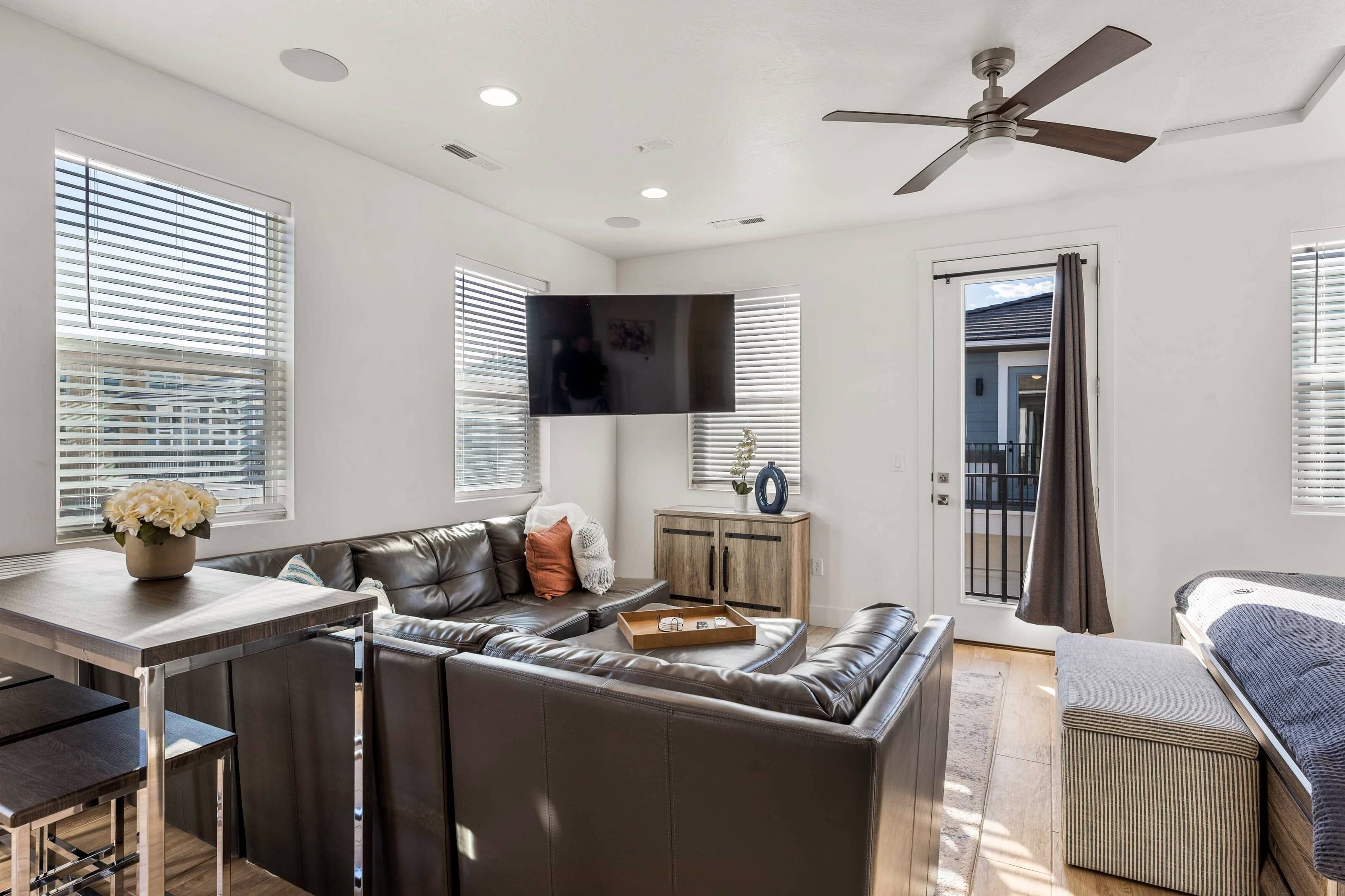 Living area | Smart TV