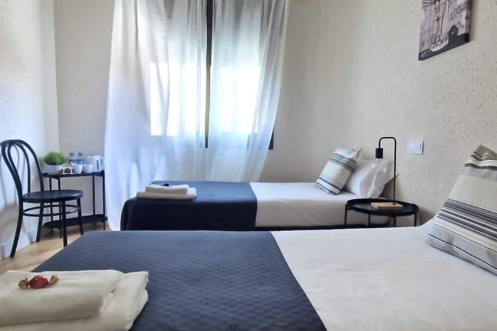 BARCELONA PR GUESTHOUSE