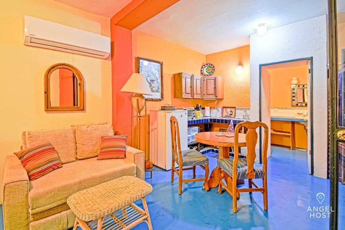 智能电视、办公室