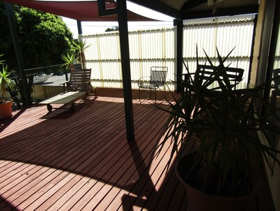 Shelldous - Dog friendly!  Off Peak Special!