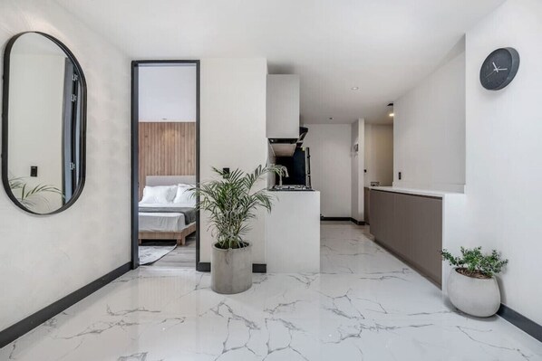 Interior - Luxury style 3BR Condo in Laureles with AC (Medellín)