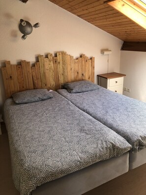 2 Schlafzimmer, Bügeleisen/Bügelbrett, Reisekinderbett, kostenloses WLAN