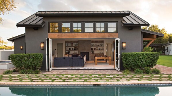 Exterior - Cozy tropical houses with humble neighbourhood (Purwakarta)