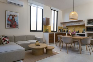 Exclusive Apartment | Private kitchen | Full-size fridge, microwave, dishwasher, electric kettle - Ikana (Puerto Aventuras)