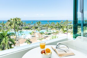 Superior studio, uitzicht op zee | Terras