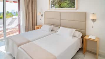 Appartamento Superior, 1 camera da letto, vista oceano | 1 camera, tende oscuranti, Wi-Fi gratuito, lenzuola