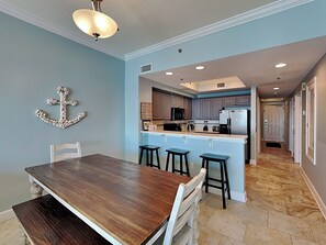 تناول الطعام