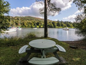 Cottage | Outdoor dining - Lakeside View (Ulverston)