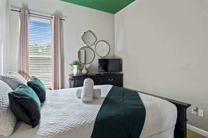 3 Schlafzimmer, Bügeleisen/Bügelbrett, Reisekinderbett, WLAN