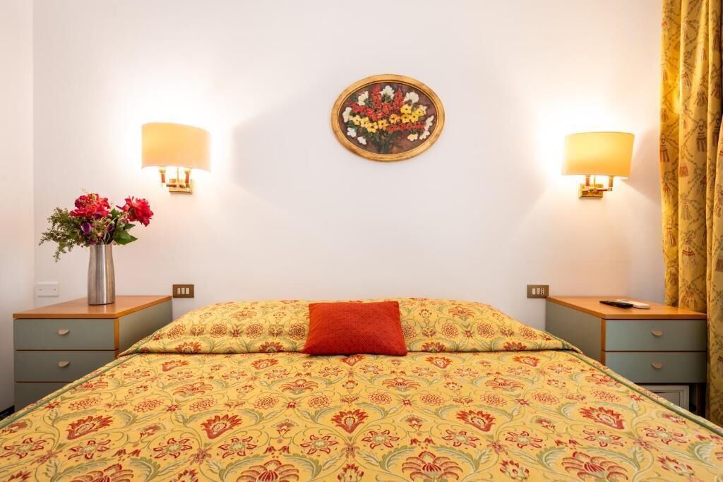 Desk, iron/ironing board (on request), WiFi (free), bed sheets