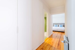 Vila superluxo, 5 quartos | 5 quartos, individualmente decorados, individualmente mobiliados