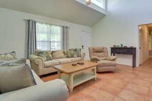 House (3 Bedrooms) | Interior - Pet-friendly Sarasota Home: 2 Mi to Bayfront Park! (Sarasota)