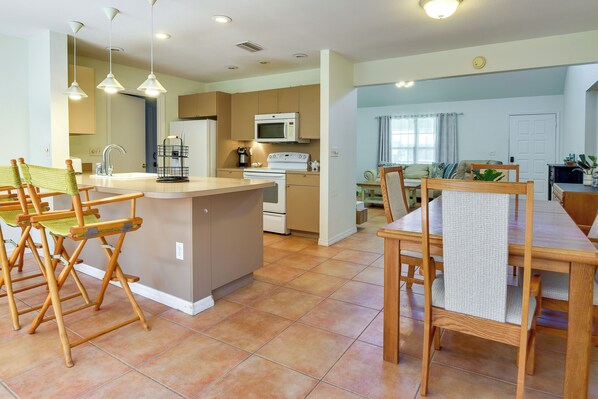 Interior - Pet-friendly Sarasota Home: 2 Mi to Bayfront Park! (Sarasota)