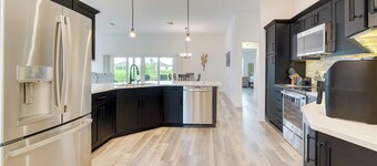 Pool Access & Screened Patio: Home in The Villages