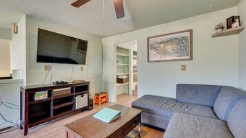 Rumah (2 Bedrooms) | Interior