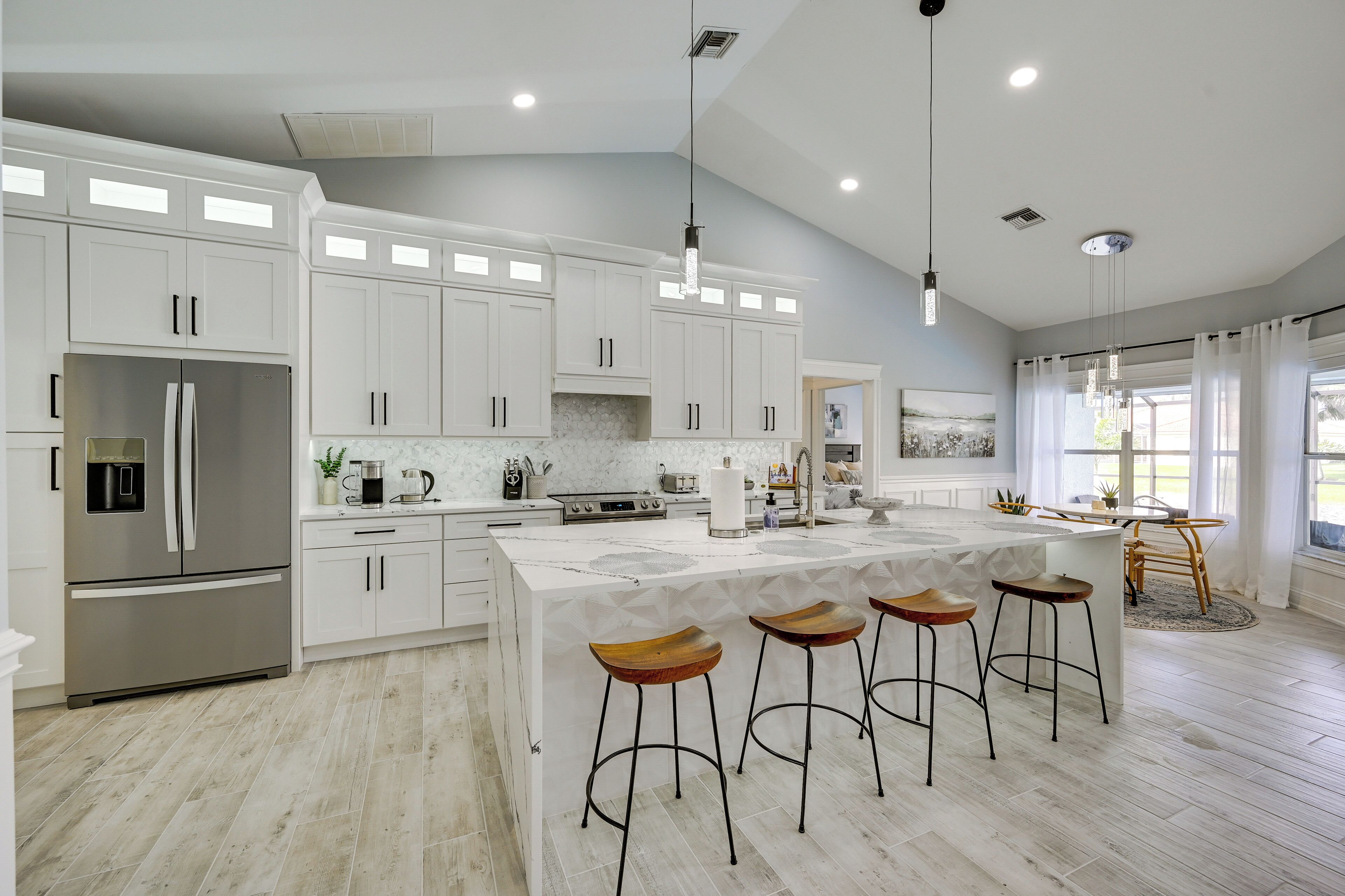 House (4 Bedrooms) | Interior