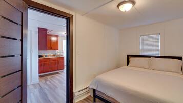 House (1 Bedroom) | Interior