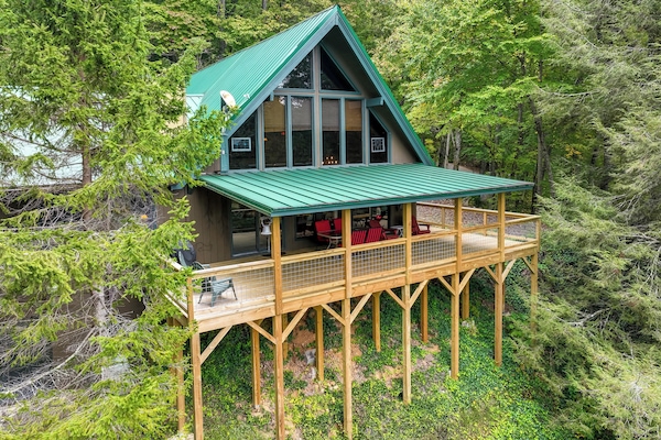 House (2 Bedrooms) | Front of property