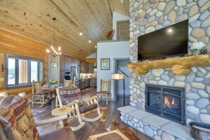 Rumah (1 Bedroom) | Interior