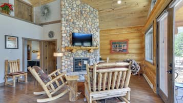 House (1 Bedroom) | Interior