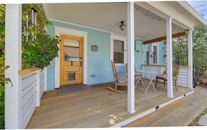 House (2 Bedrooms) | Interior - Home in Downtown Idaho Springs: 2022-01 (Idaho Springs)
