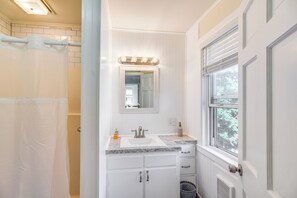 House (3 Bedrooms) | Interior - Lovely Westerley Home w/ Yard & Grill! (Westerly)
