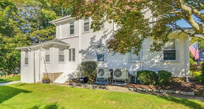 Lovely Westerley Home w/ Yard & Grill!