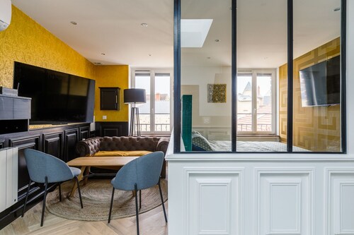 Proche Paris Style Versace 350 m Gare Mantes