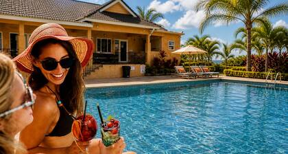 Gated 3BR Villa Near Montego Bay*2 Pools|Transport