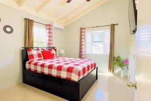 3 bedrooms, iron/ironing board, internet, bed sheets - Best All Inclusive*free excursions*airport shuttle🌴 (Falmouth)