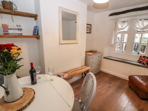 Dining - Kestrel Cottage (Keswick)
