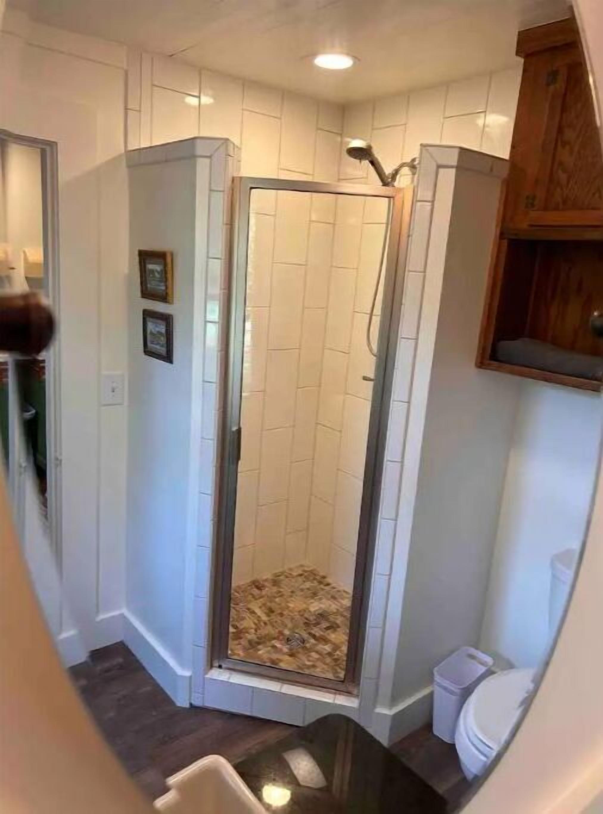 Shower, towels, soap, toilet paper